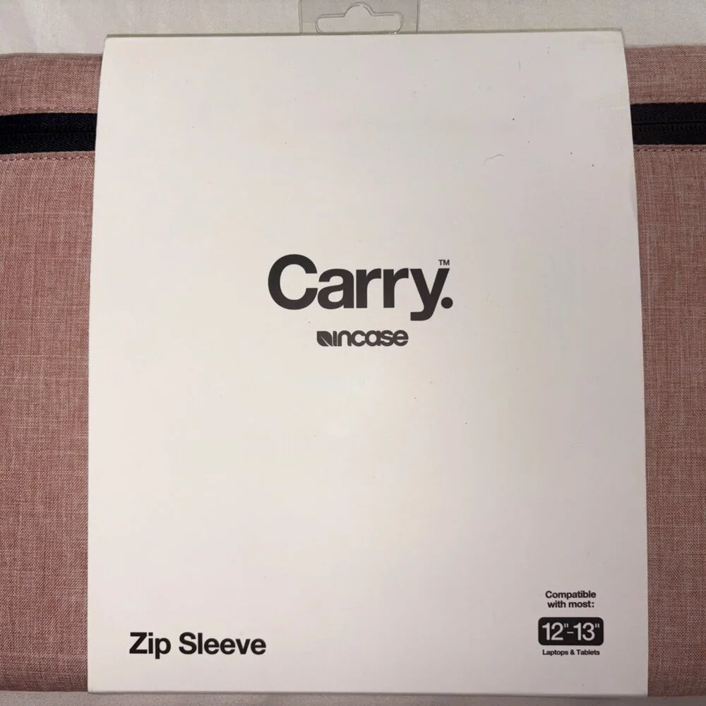 Incase Carry Zip Sleeve for 12”-13